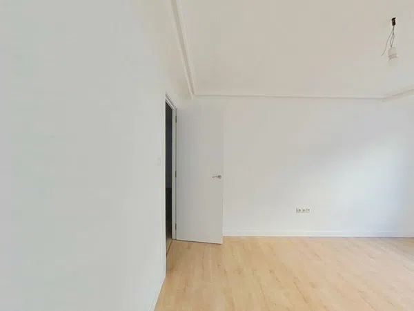 Piso en San Ramón y Monte de Piedad - Foto 9