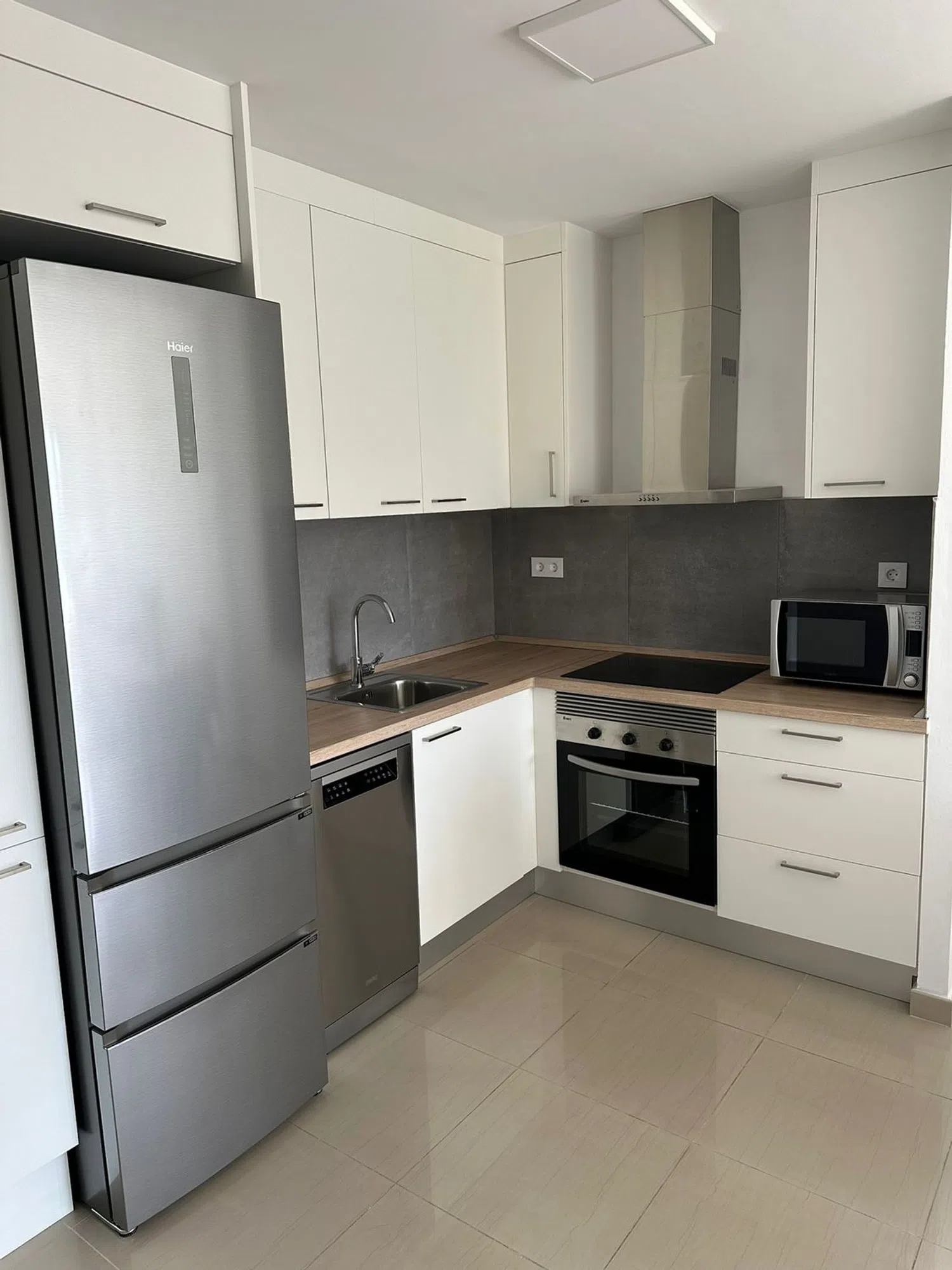 Piso en calle Malvasía, 8 - Foto 3