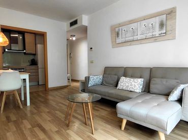Piso en  Carrer Llorenç Villalonga 8 - Foto 6