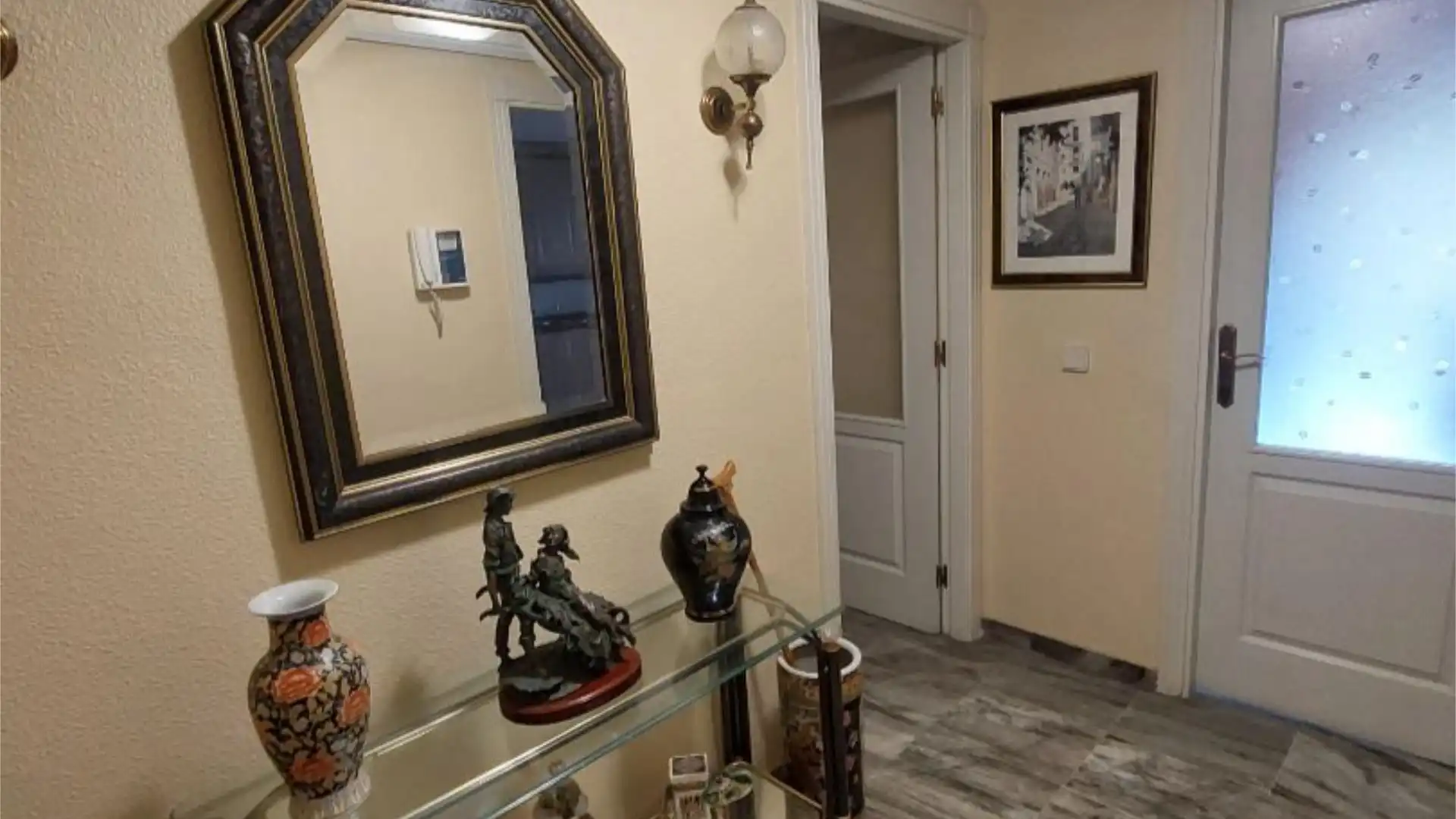 Piso en  Calle Cueva de Menga 3 - Foto 4