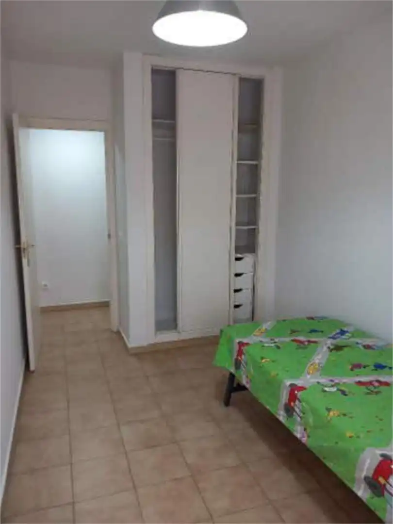 Piso en Puente de Vallecas - Foto 4