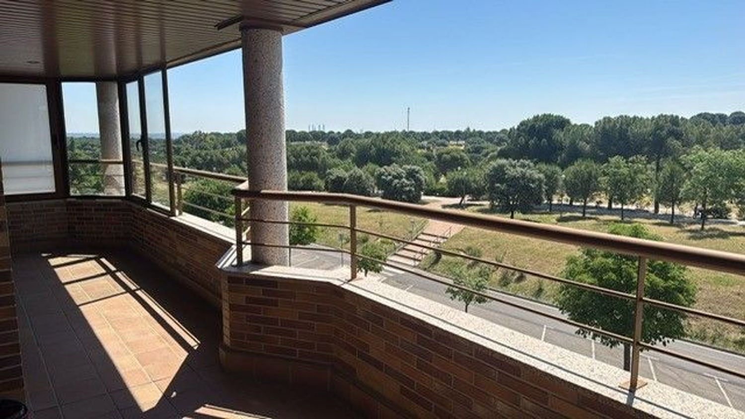 Dúplex en Zona Monte el Pilar - Foto 4