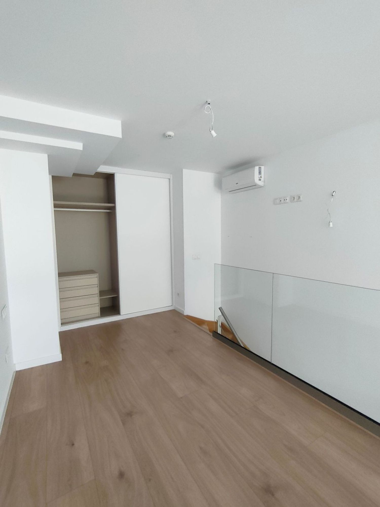 Dúplex en Avenida de los Pirineos - Foto 35