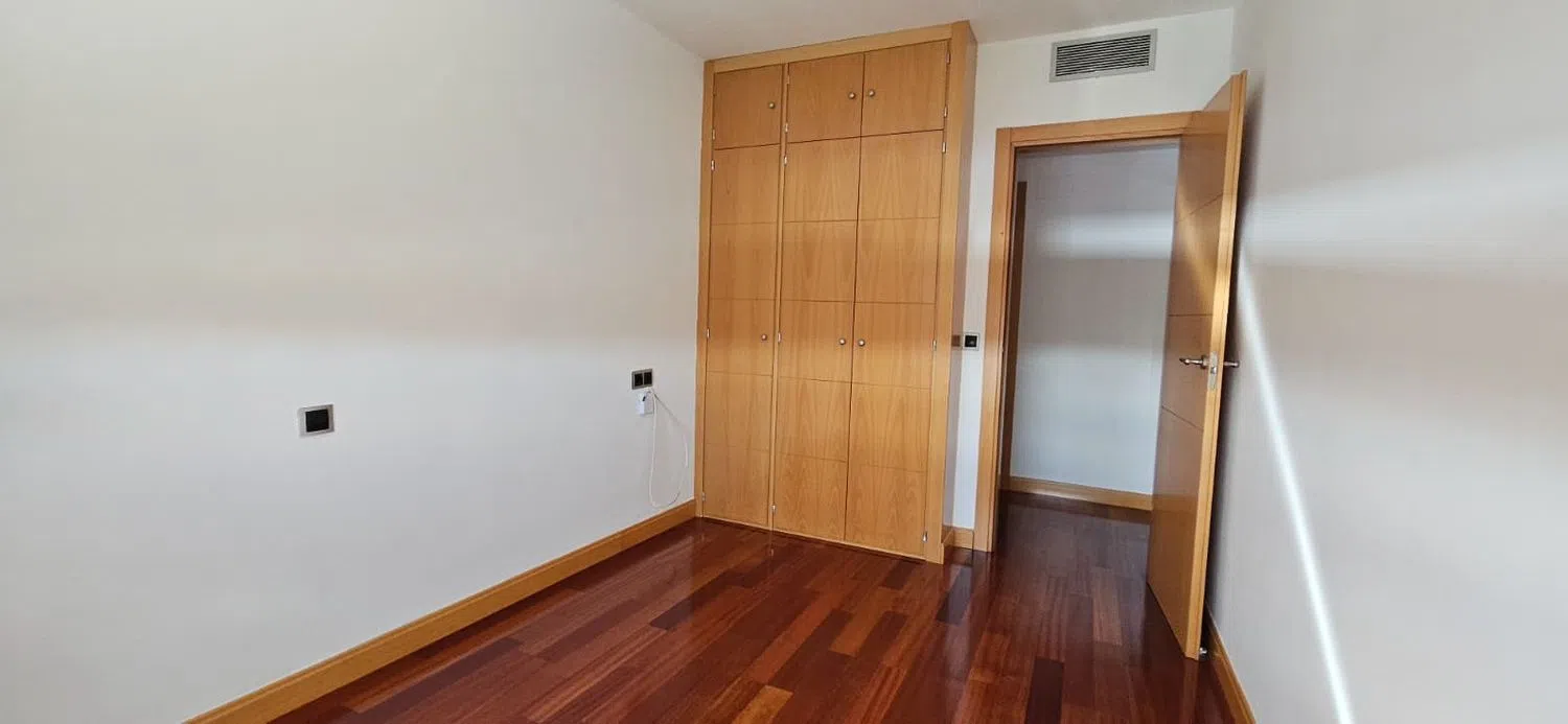 Piso en avenida de la Libertad, 20 - Foto 16