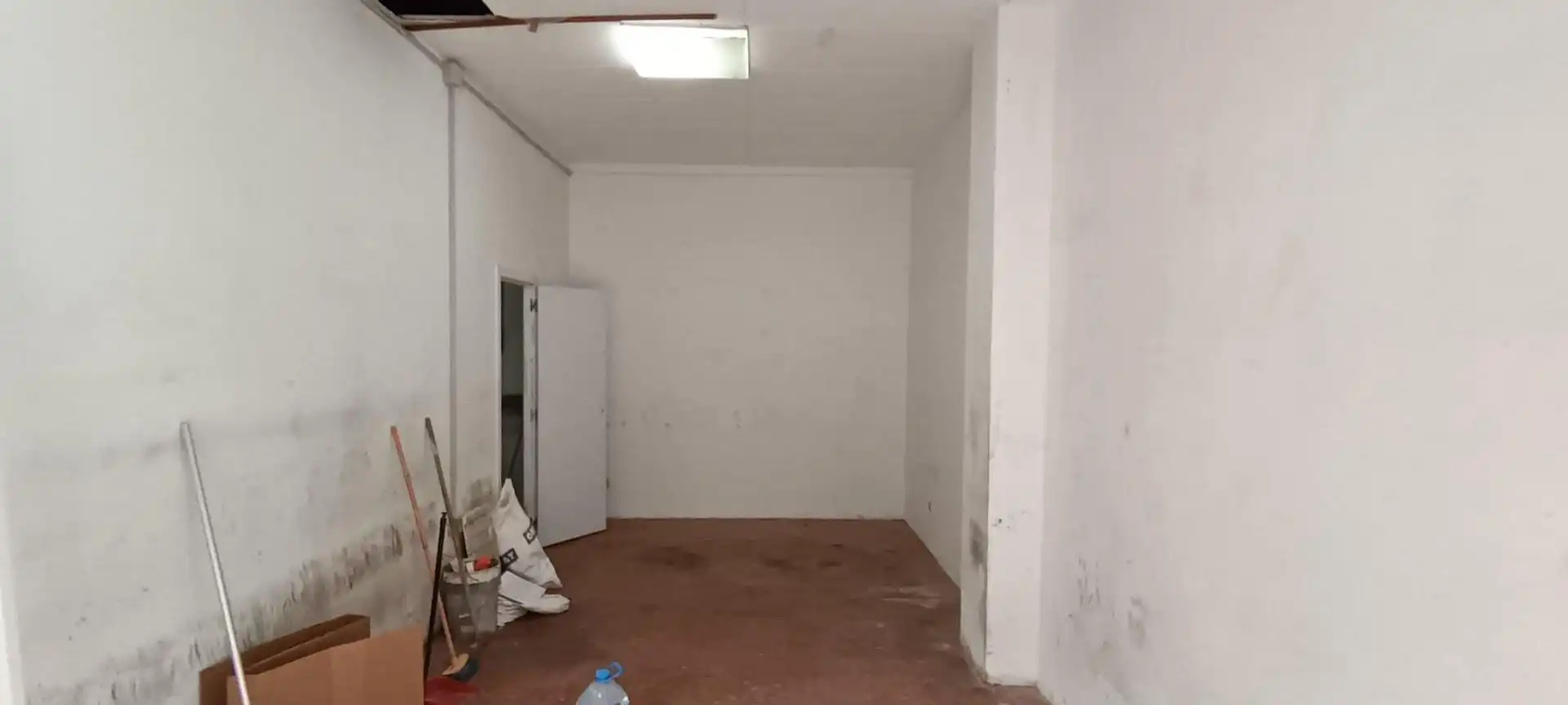 Local comercial en Sabadell - Foto 8