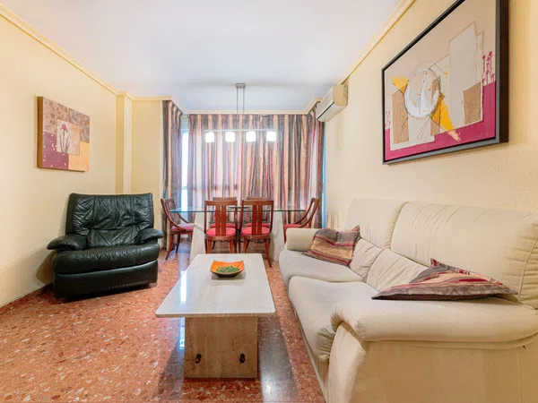 Piso en calle Mestre Marçal, 42