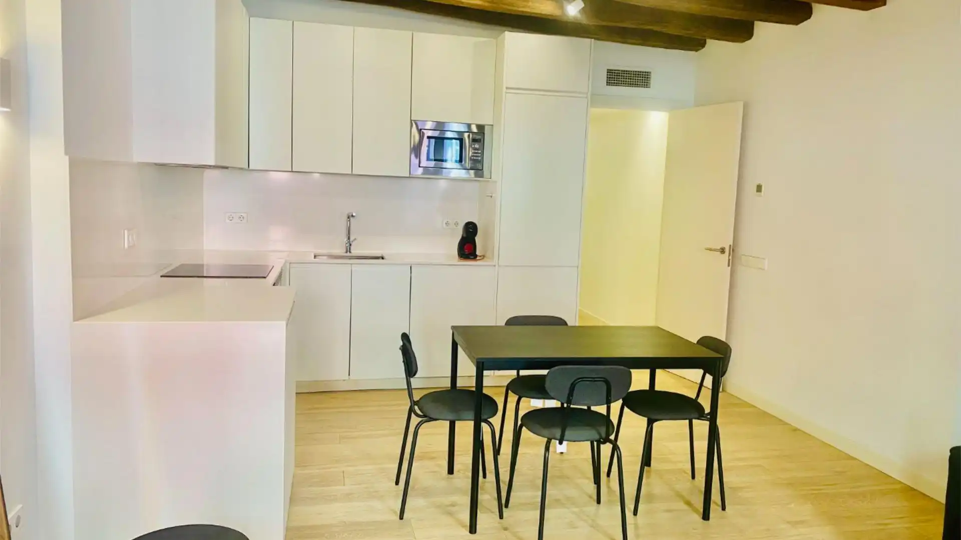 Piso en  Carrer dels Escudellers 16 - Foto 22