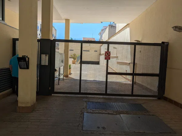 Piso en Calle de la Fuente de la Reina, 1 - Foto 2