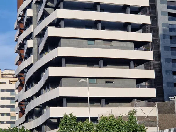 Piso en avenida de Secundino Zuazo, 16