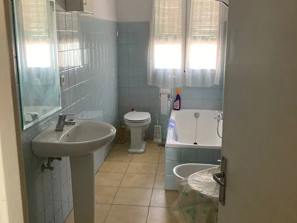 Edificio de uso mixto en Simancas - Foto 18