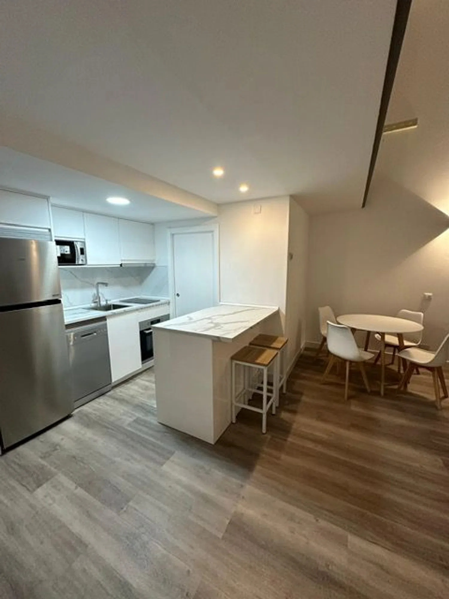 Estudio en calle Antonio Suárez, 10 - Foto 4