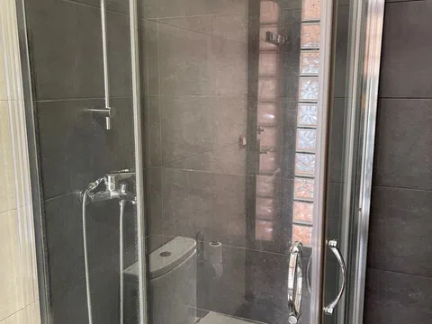 Piso en avenida de les Nacions, 12