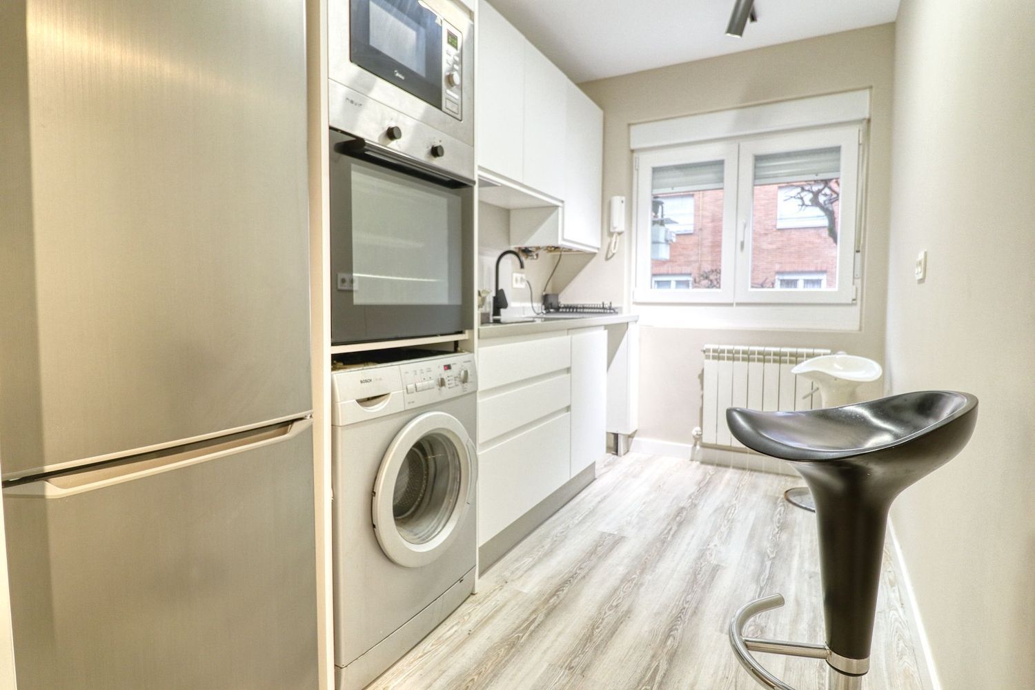 Piso en calle Victor Hevia, 33 - Foto 2