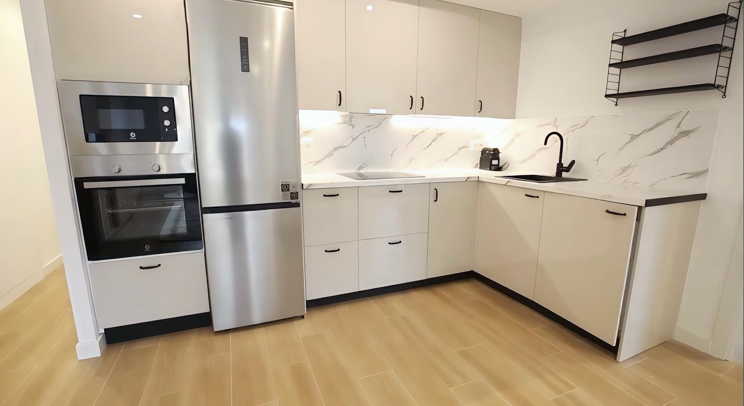 Piso en calle De Miguel Servet, 18 - Foto 2