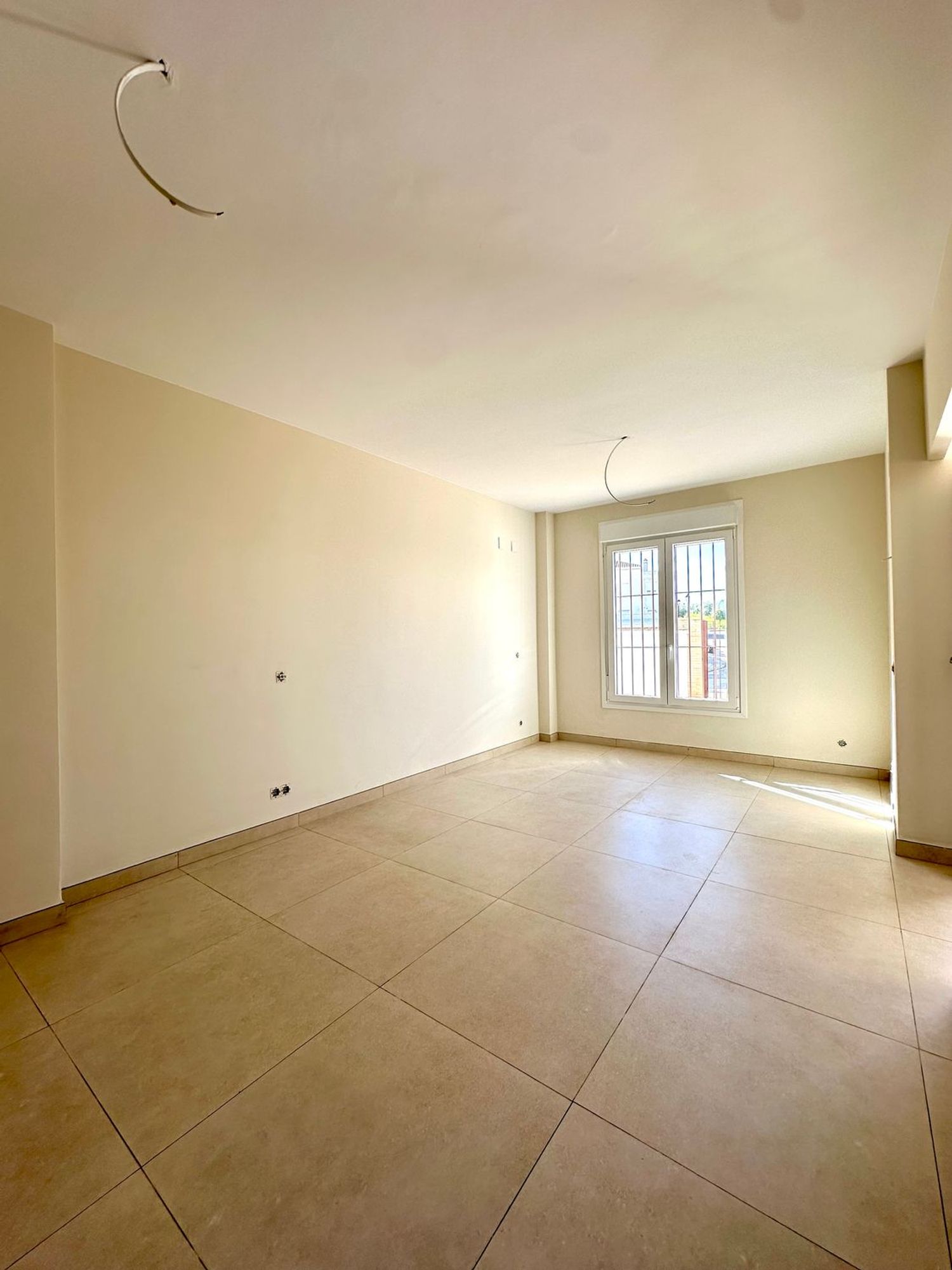 Chalet adosado en Avenida del Valle, 85 - Foto 5
