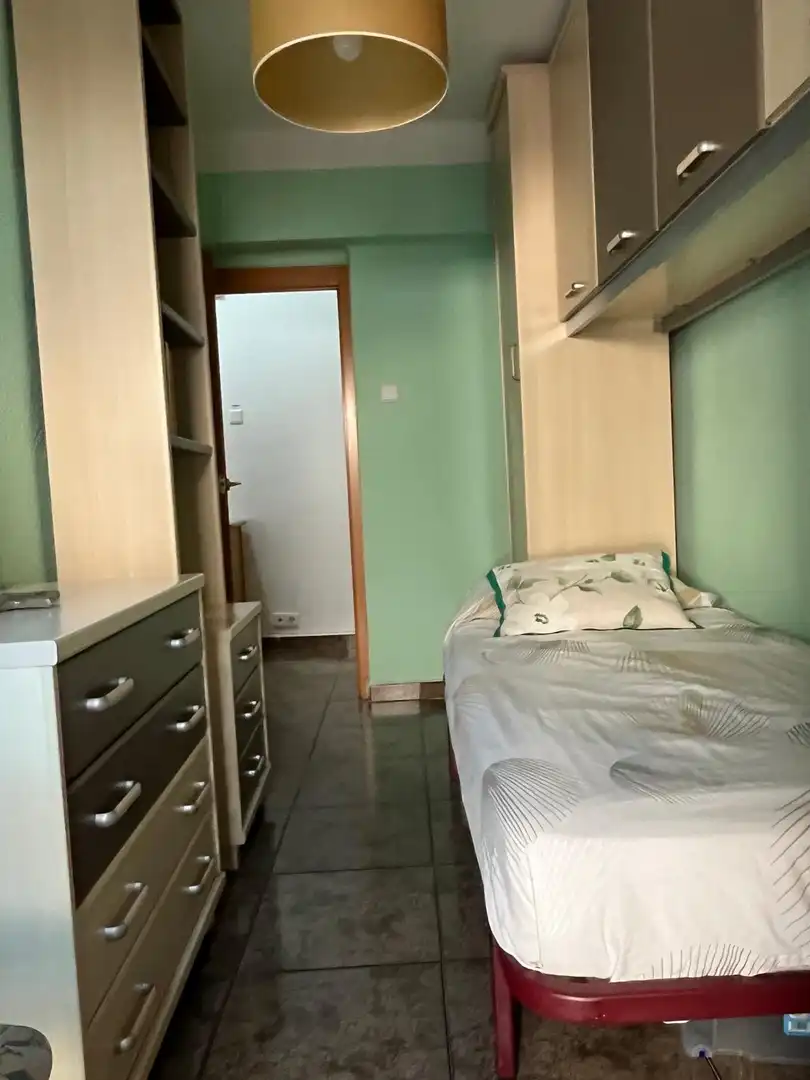 Piso en  Carrer d'Agustina d'Aragó 7 - Foto 15