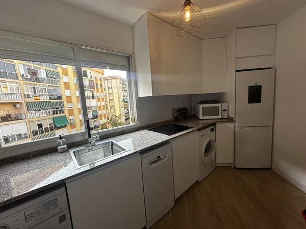 Piso en Calle Don Juan de Austria, 10, La Trinidad - Foto 2