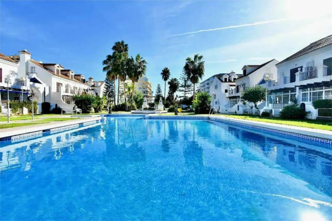 Apartamento en Castillo Sohail Fuengirola - Foto 4