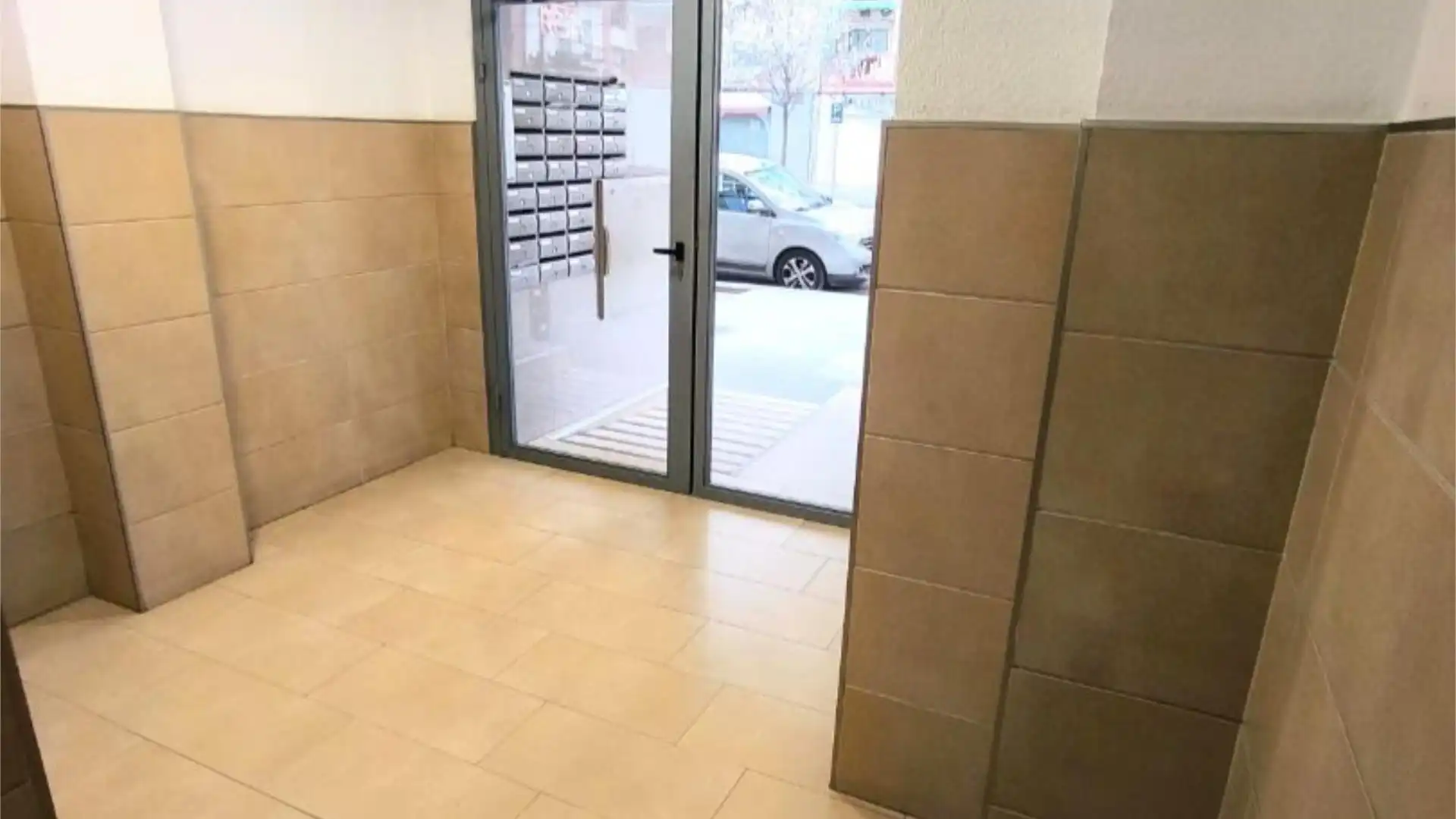 Piso en  Passeig Cristòfol Colom 26 - Foto 16