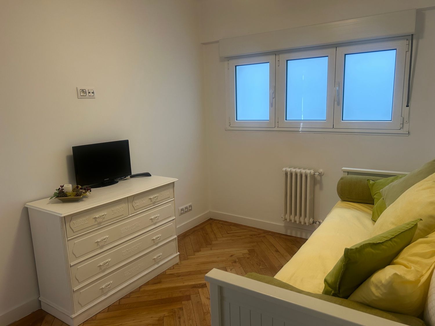 Piso en calle Patricia Urquiola, 2 - Foto 33