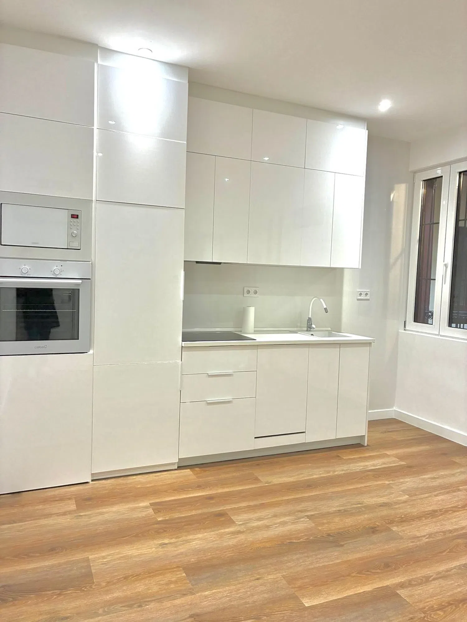 Piso en Barrio Lavapiés-Embajadores - Foto 1