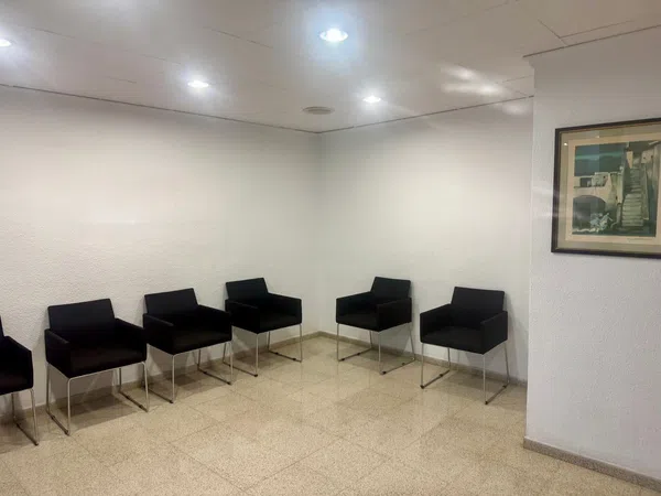 Oficina en Calle Emilio Ortuño, 5 - Foto 2