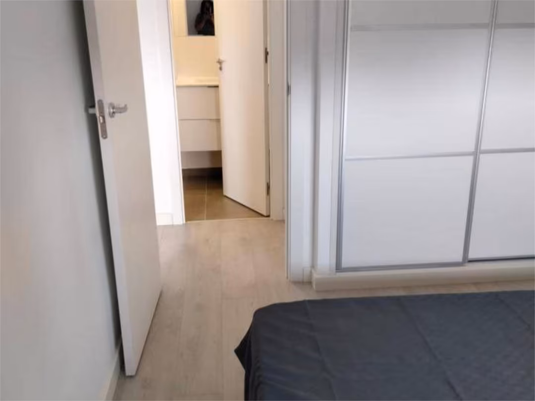 Piso en  Carrer Arabista Ambrosio Huic 41 - Foto 4