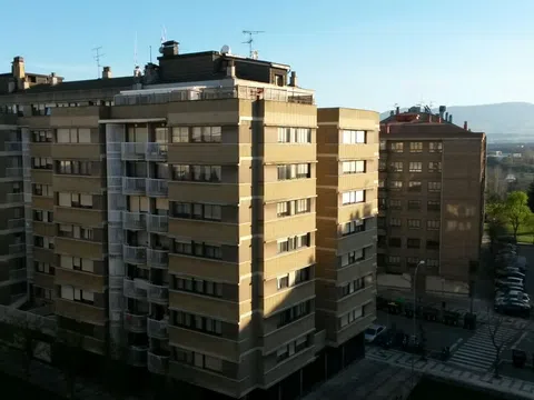 Piso en calle Pintor Asarta, 6 - Foto 3