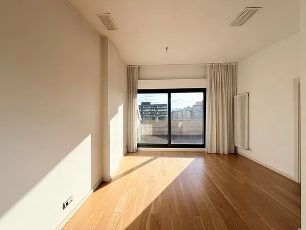 Chalet adosado en calle Leoncio Urabayen, 47 - Foto 3