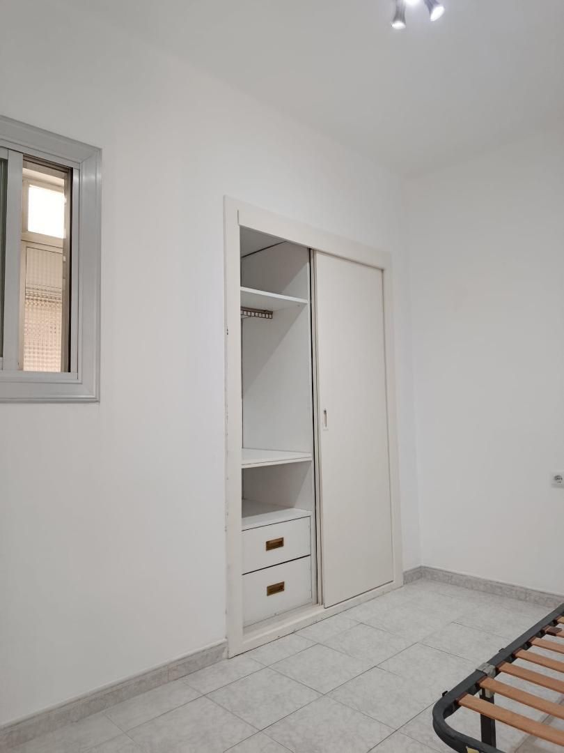 Piso en  Carrer de Larra 4 - Foto 10