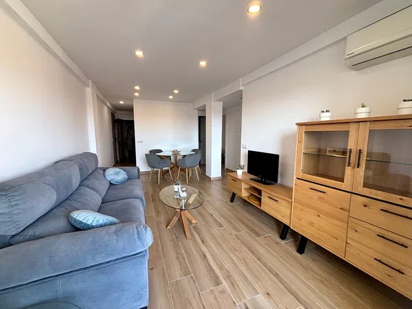 Piso en calle Héroe de Sostoa, 200 - Foto 3