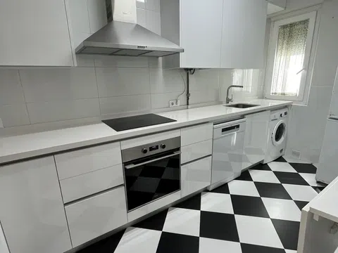 Piso en calle Marqués de Paradas, 18