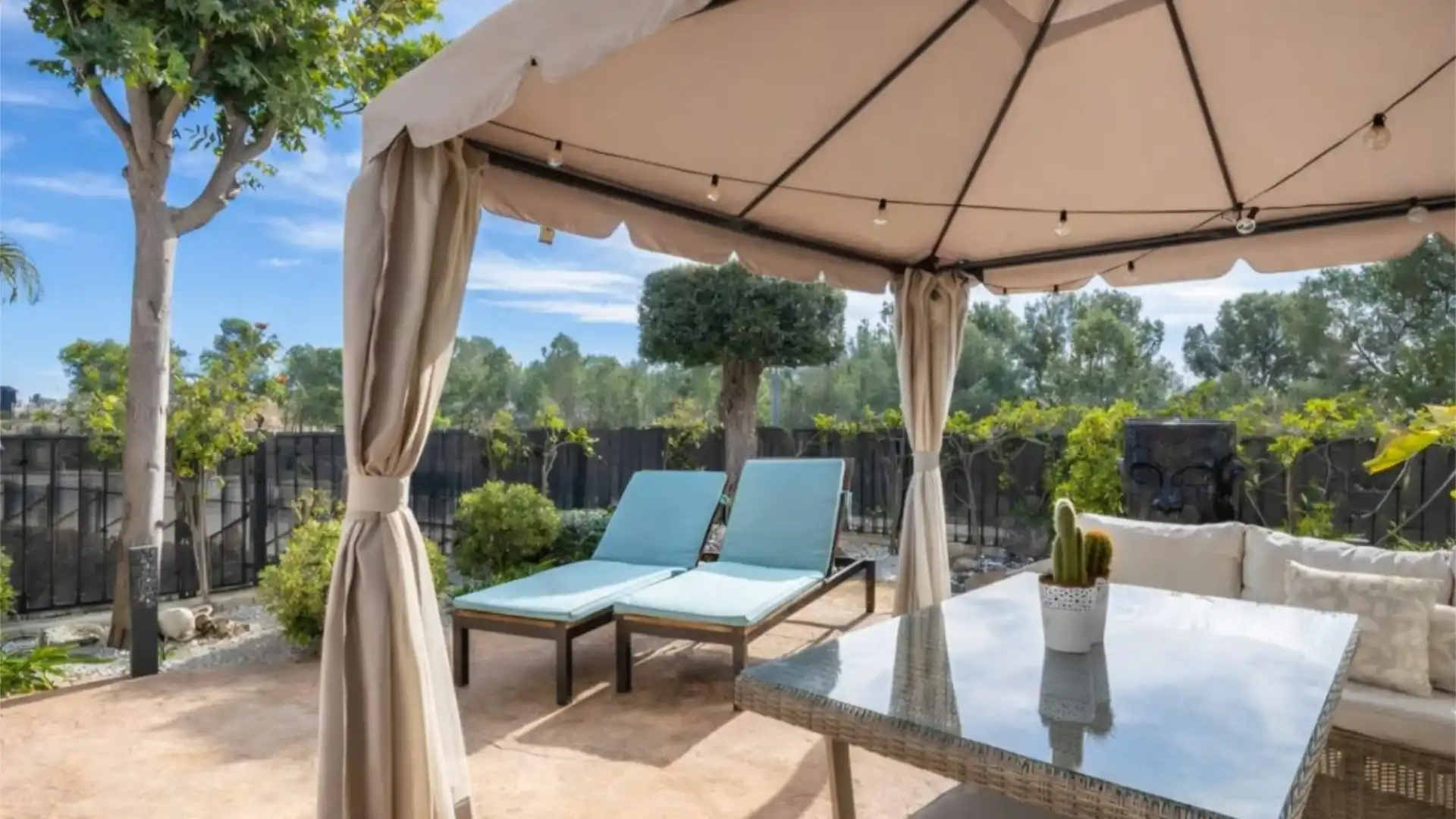 Casa adosada en  Carrer Lisboa 5 - Foto 7