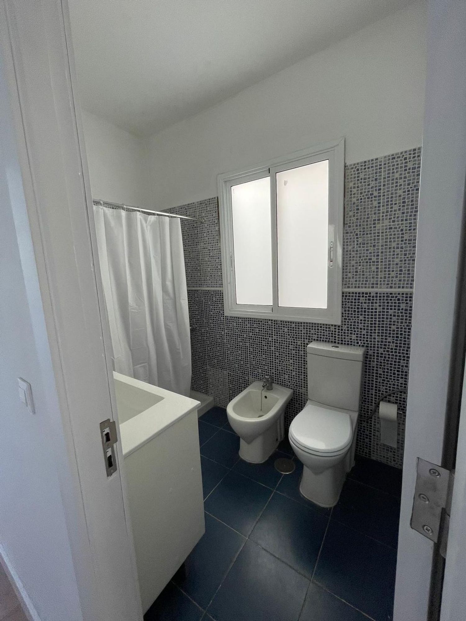 Piso en avenida Islas Canarias, 129 - Foto 4