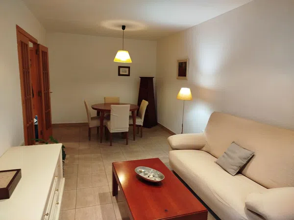 Piso en calle dels Comtes d'Urgell, 25 - Foto 2