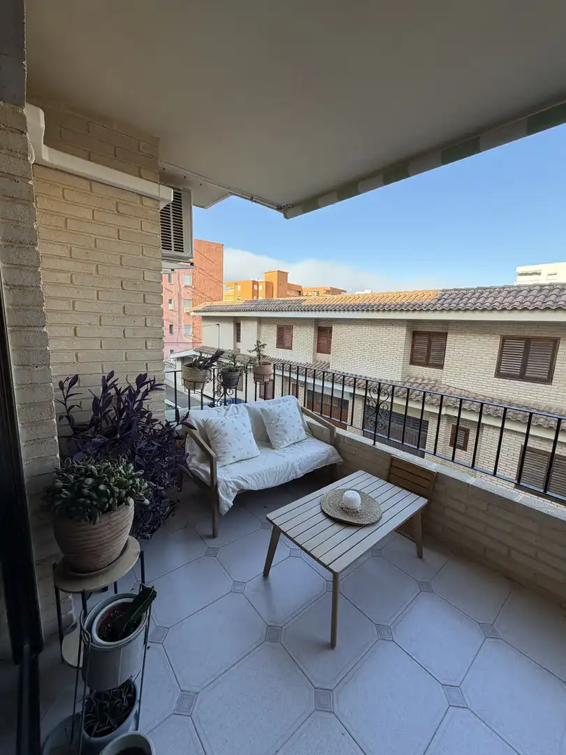Piso en  Carrer Mare Nostrum 95 - Foto 6