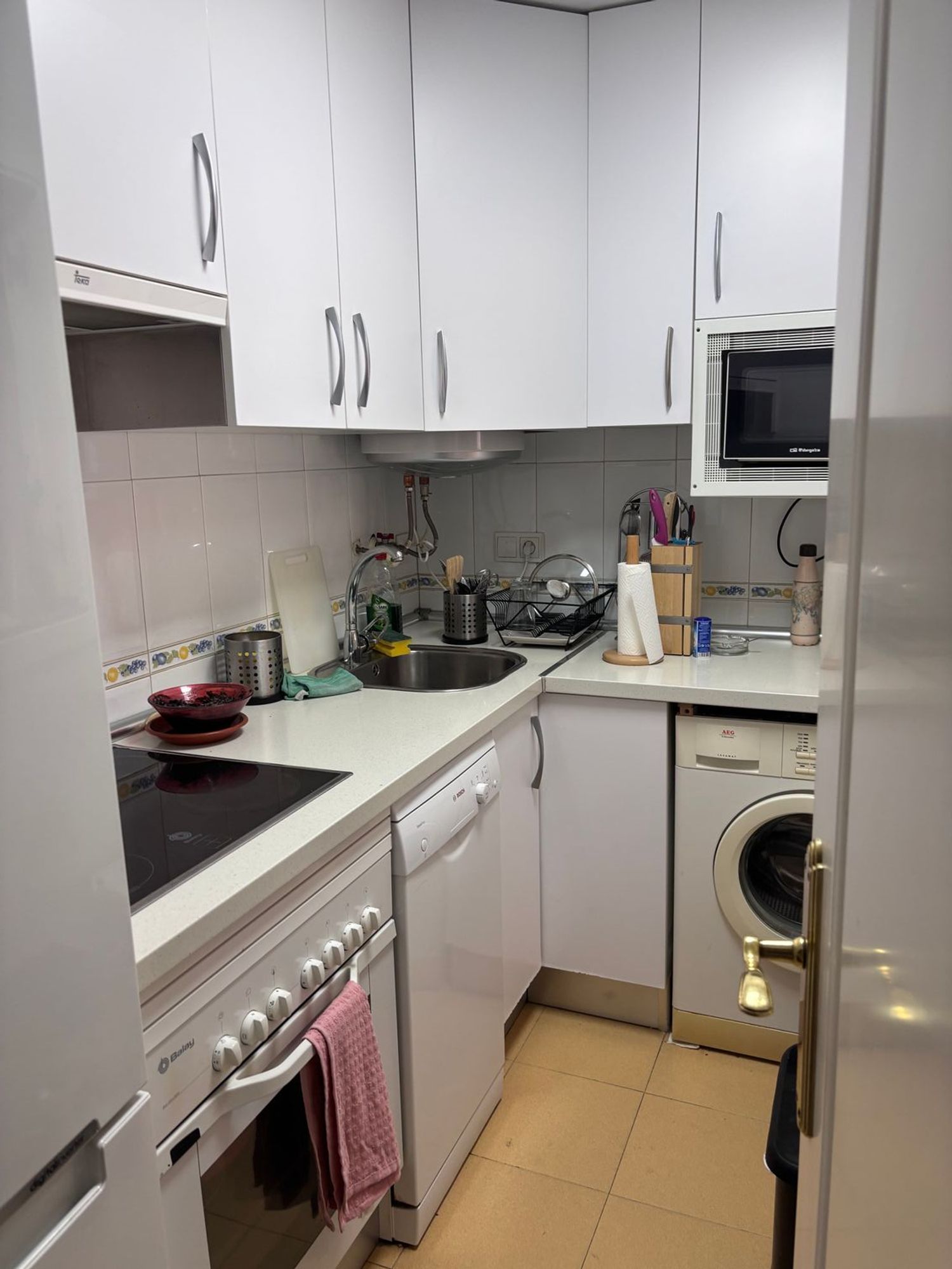 Piso en calle de Julián Camarillo, 59