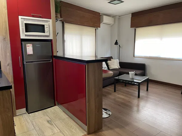Estudio en calle Cristo de la Yedra, 33