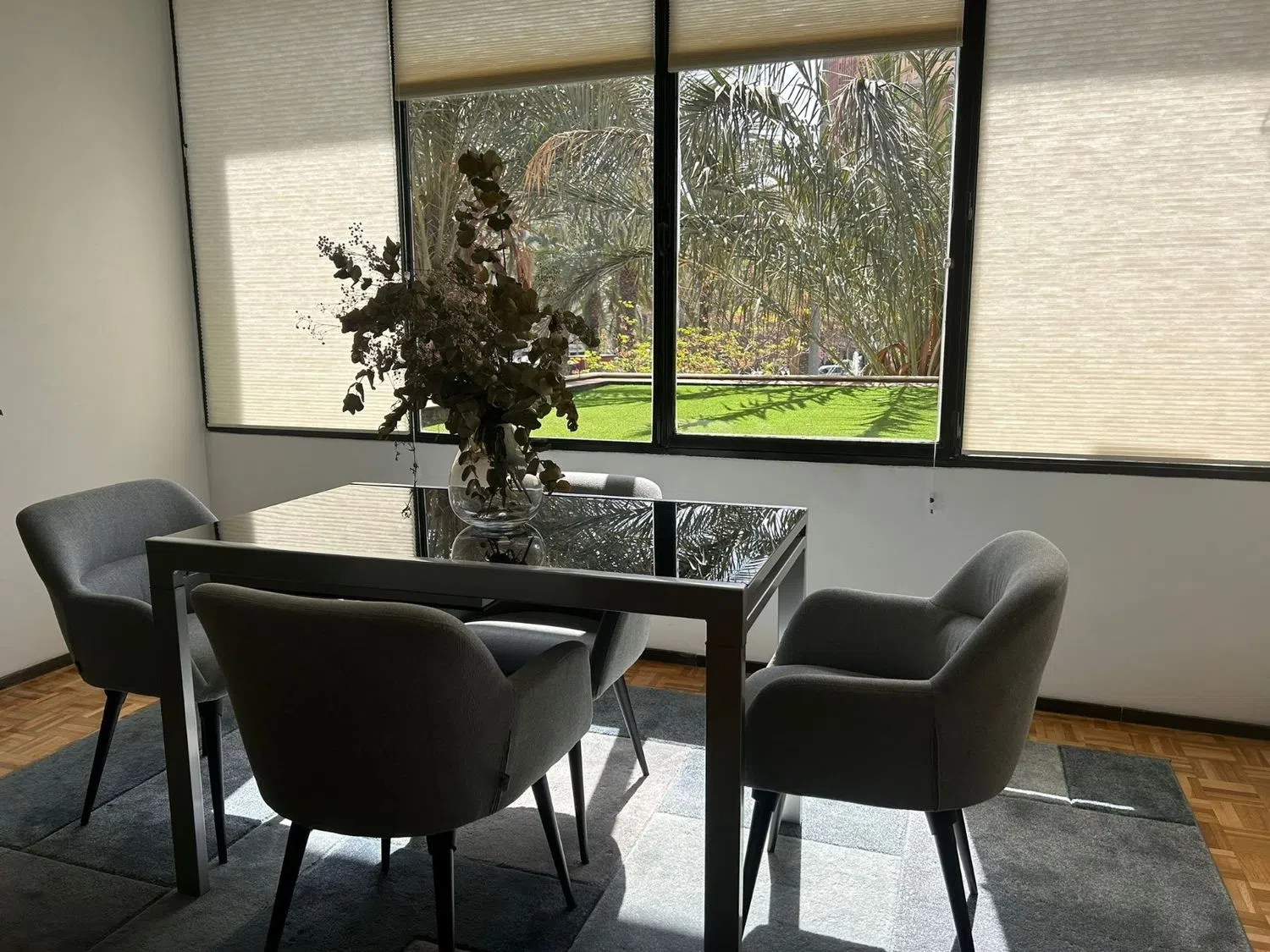 Estudio en plaza de los Luceros, 14