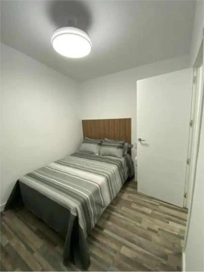 Apartamento en Barriada de el romeral - Foto 9