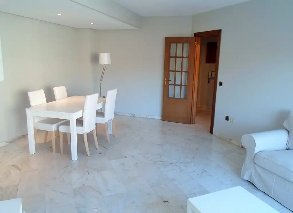 Piso en  Avinguda d'Aragó - Foto 6
