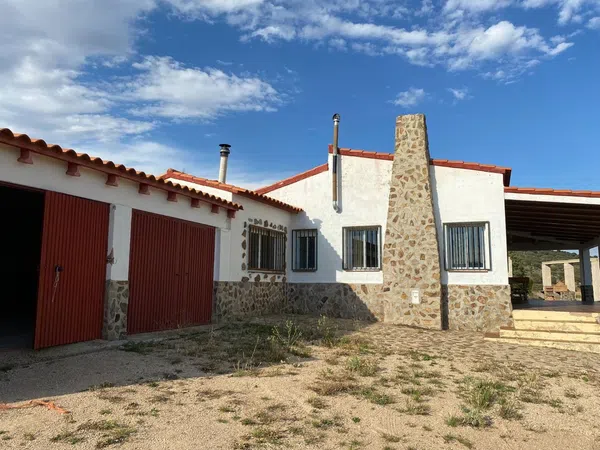 Cortijo en Cortijo en Camino de Majada Alta s/n - Foto 16