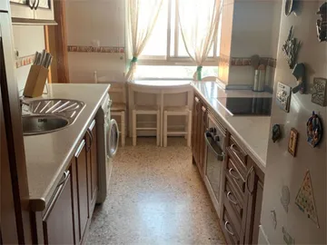 Piso en  Calle Simeón Giménez Reyna 15 - Foto 10