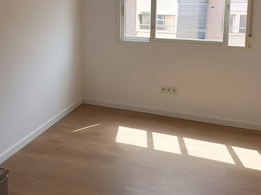 Piso en  Carrer n'Emili Llopis 26 - Foto 4
