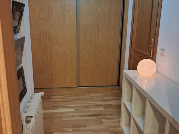 Estudio en calle Delicias, 28