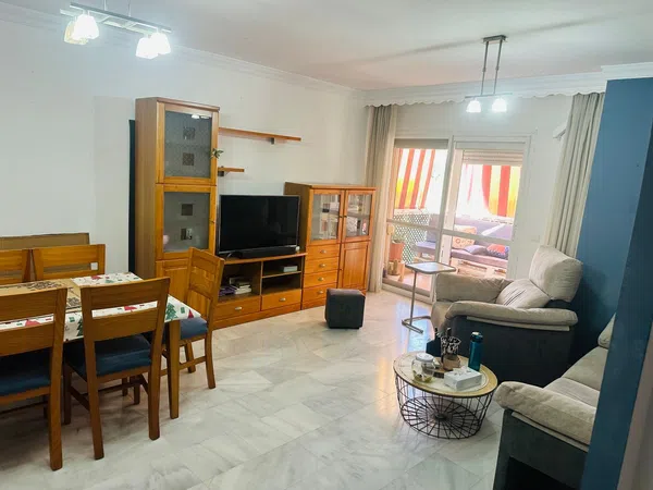 Piso en Conjunto Residencial Sierra Estepona, 1, Sierra de Estepona-Avda de Andalucia - Foto 1