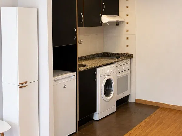 Estudio en Avenida Roma, 8, HUCA-La Cadellada - Foto 5