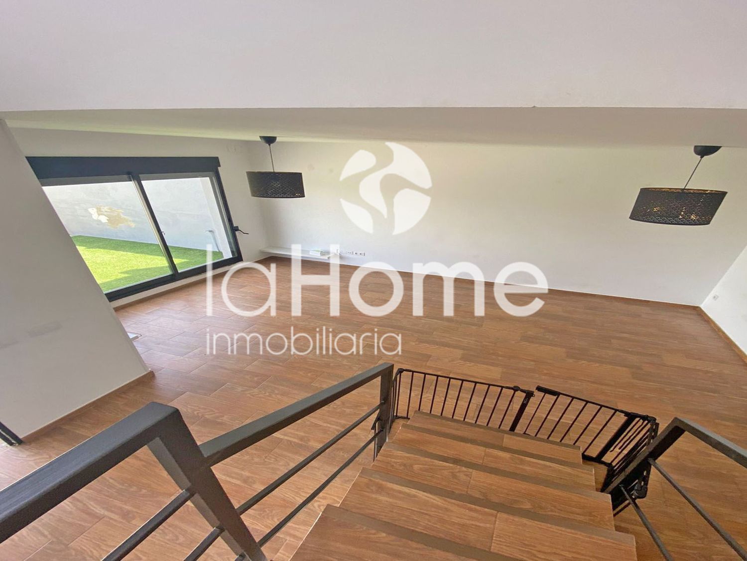 Chalet pareado en Nueva Santa Barbara - Foto 9
