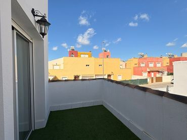 Casa adosada en  Calle Federico García Lorca 20 - Foto 16