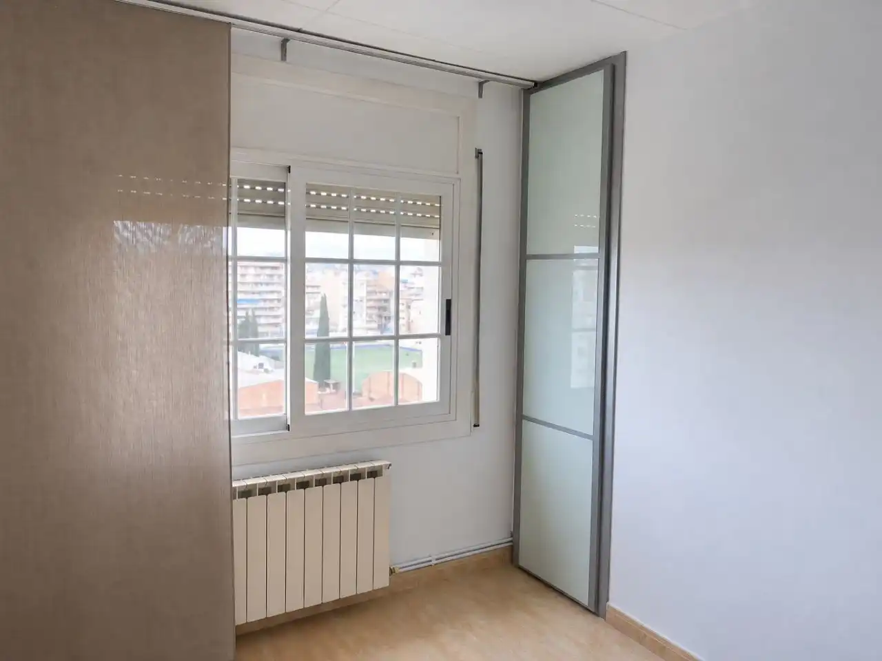 Piso en  Passeig de la Muntanya 100 - Foto 18